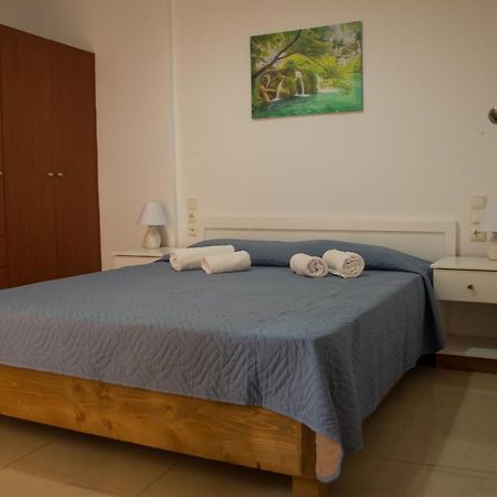 Sun Βy Τhe Sea 100M From The Beach Lägenhet Agia Pelagia Exteriör bild