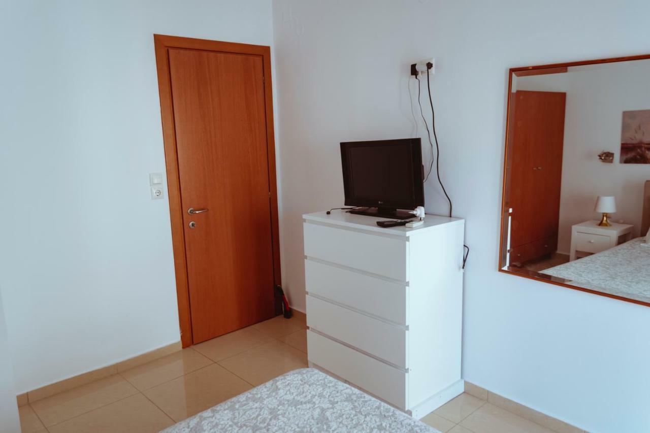 Sun Βy Τhe Sea 100M From The Beach Lägenhet Agia Pelagia Exteriör bild