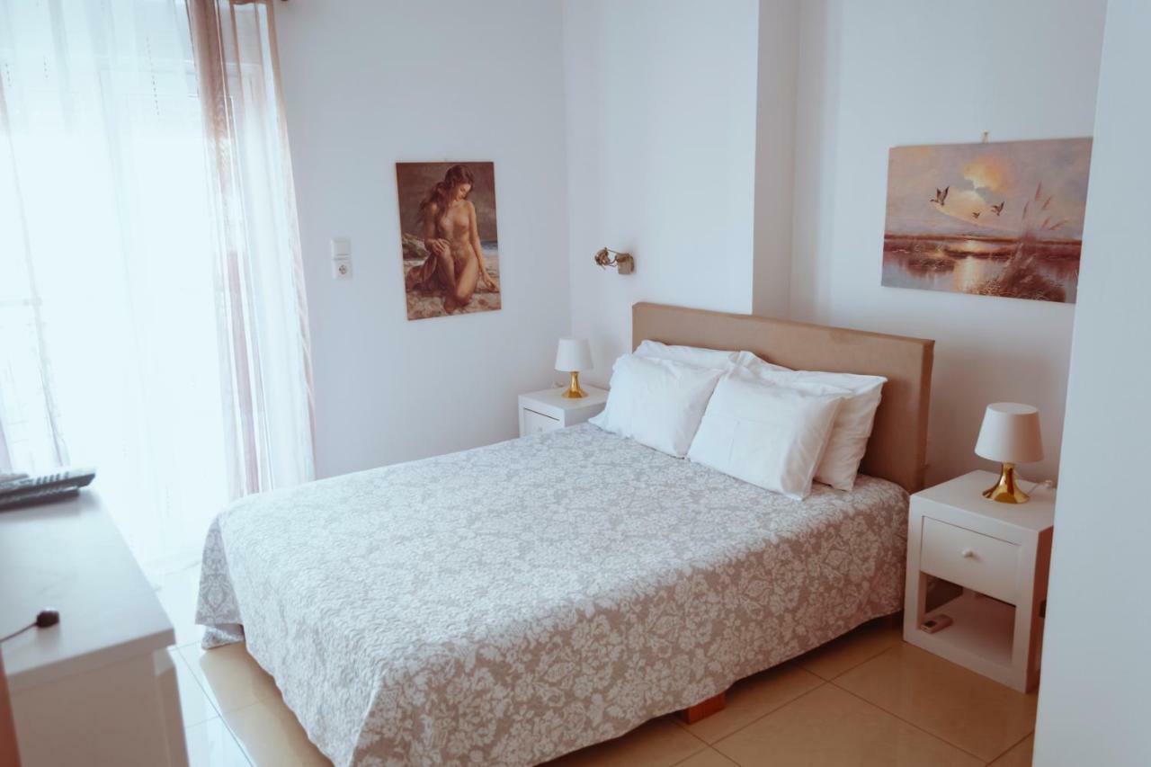 Sun Βy Τhe Sea 100M From The Beach Agia Pelagia Exteriör bild