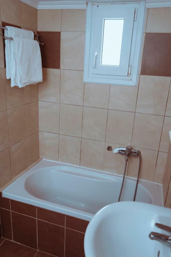 Sun Βy Τhe Sea 100M From The Beach Lägenhet Agia Pelagia Exteriör bild