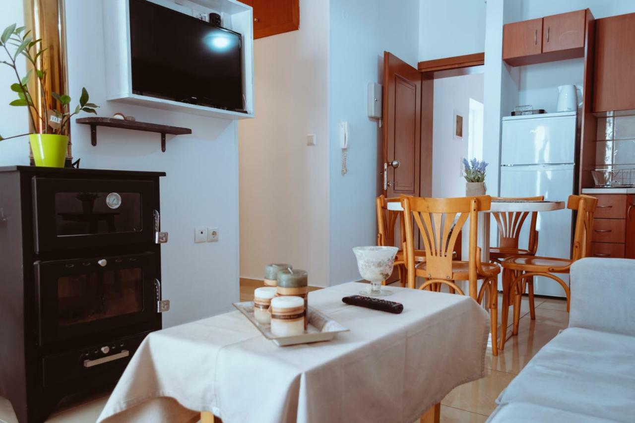 Sun Βy Τhe Sea 100M From The Beach Lägenhet Agia Pelagia Exteriör bild