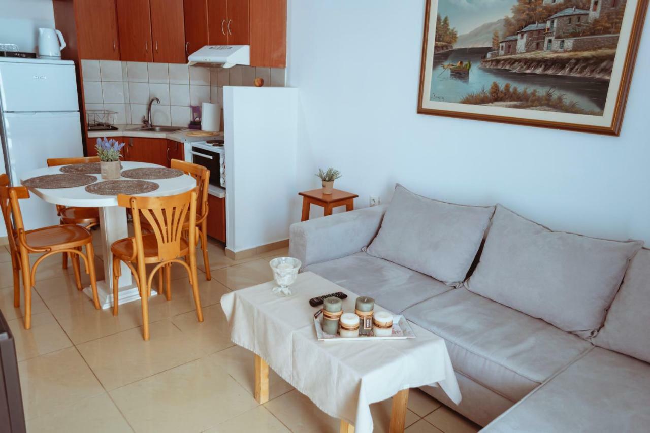 Sun Βy Τhe Sea 100M From The Beach Lägenhet Agia Pelagia Exteriör bild